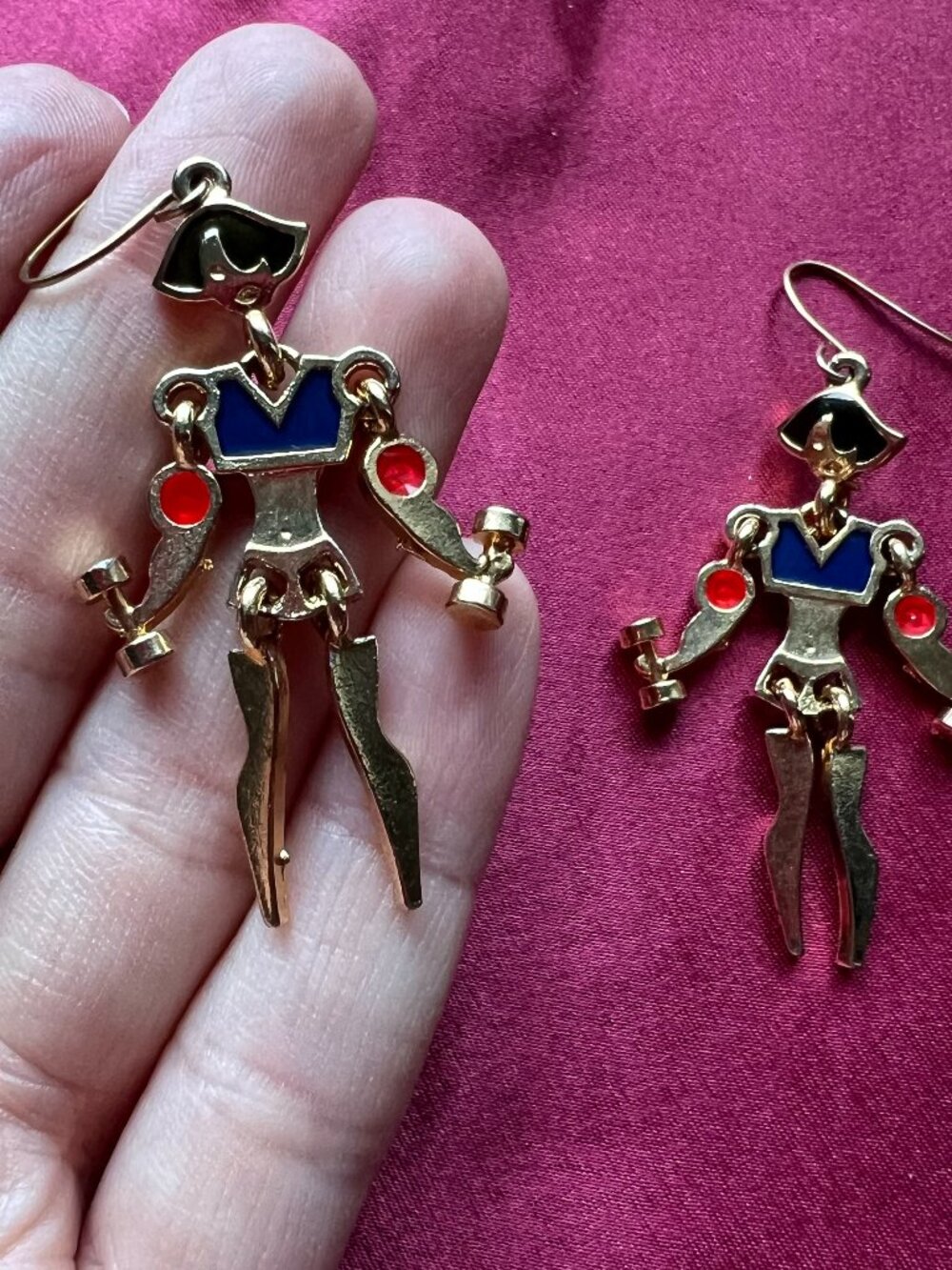 VTG Edgar Berebi Funky Articulated Weight Lifter Gold Tone Enamel Earring